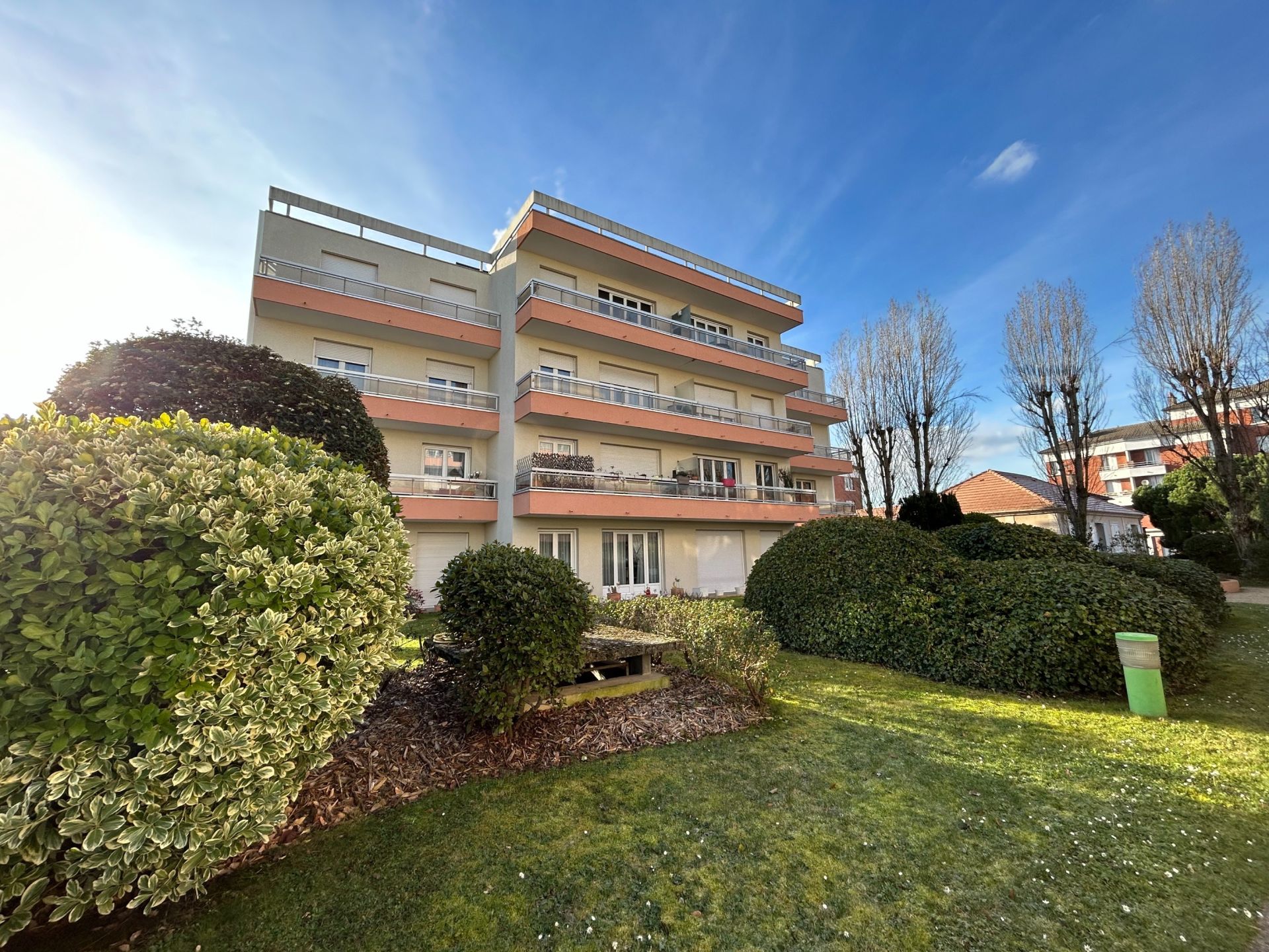 Vente Appartement 2&nbsp;Pièces 54.24&nbsp;m² Chatou