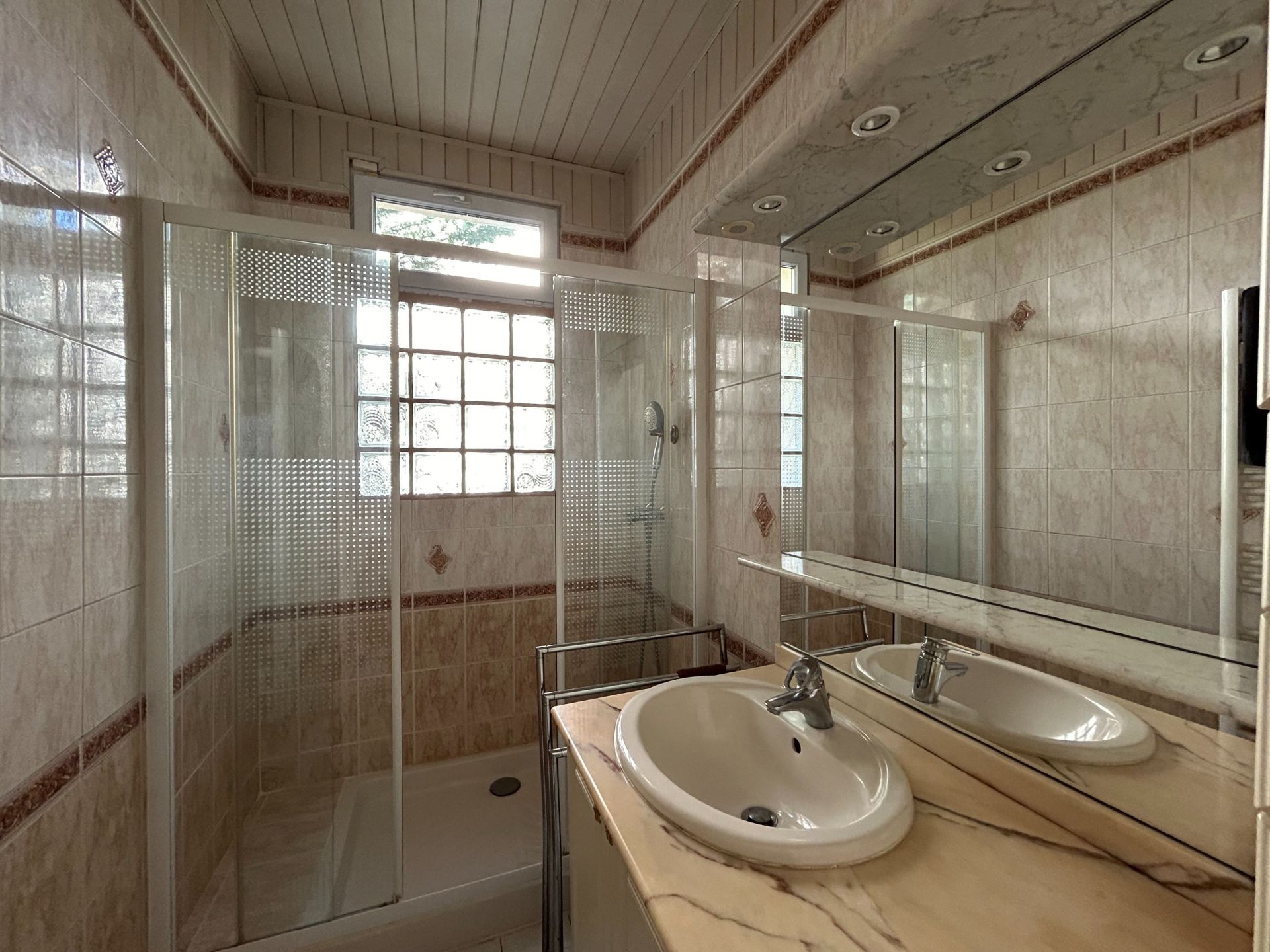 Sale House 5 rooms 110 m² Le Vésinet