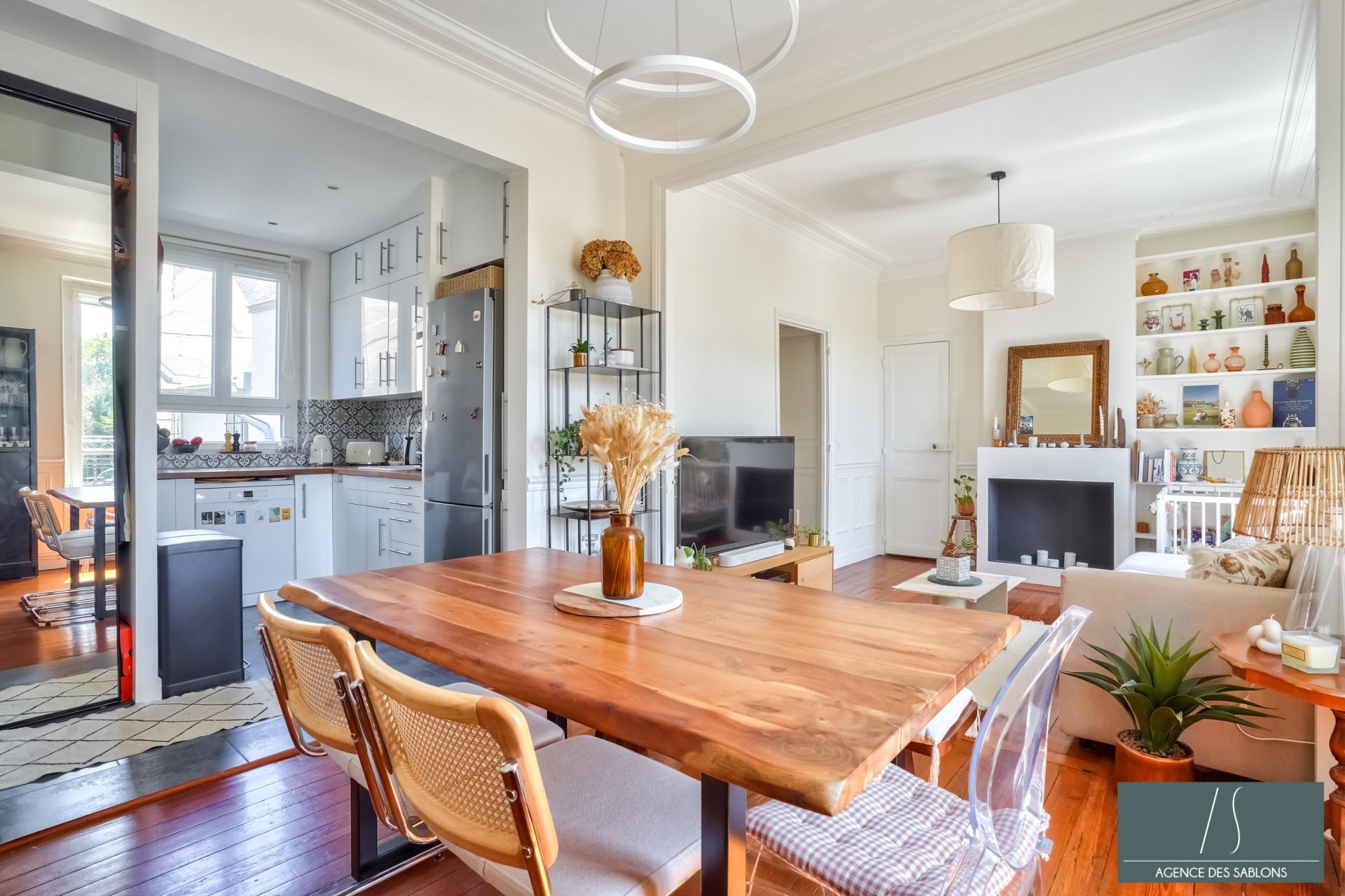 Sale Apartment 3 rooms 57 m² Le Vésinet