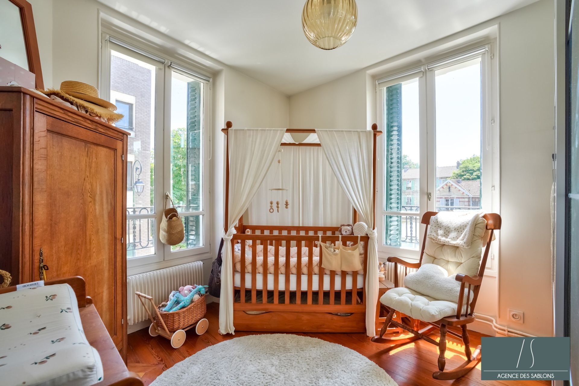 Sale Apartment 3 rooms 57 m² Le Vésinet