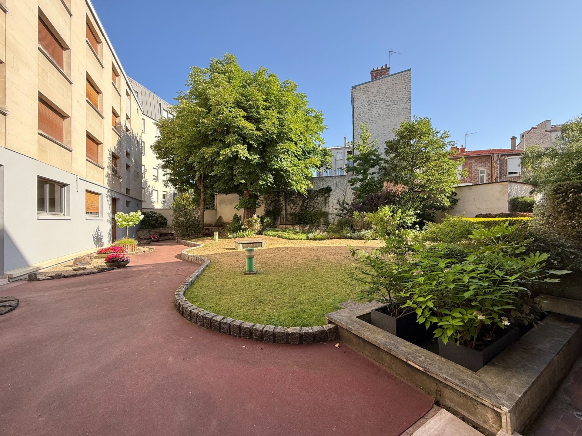 Vente Appartement 6 Pièces 119.7 m² Le Vésinet