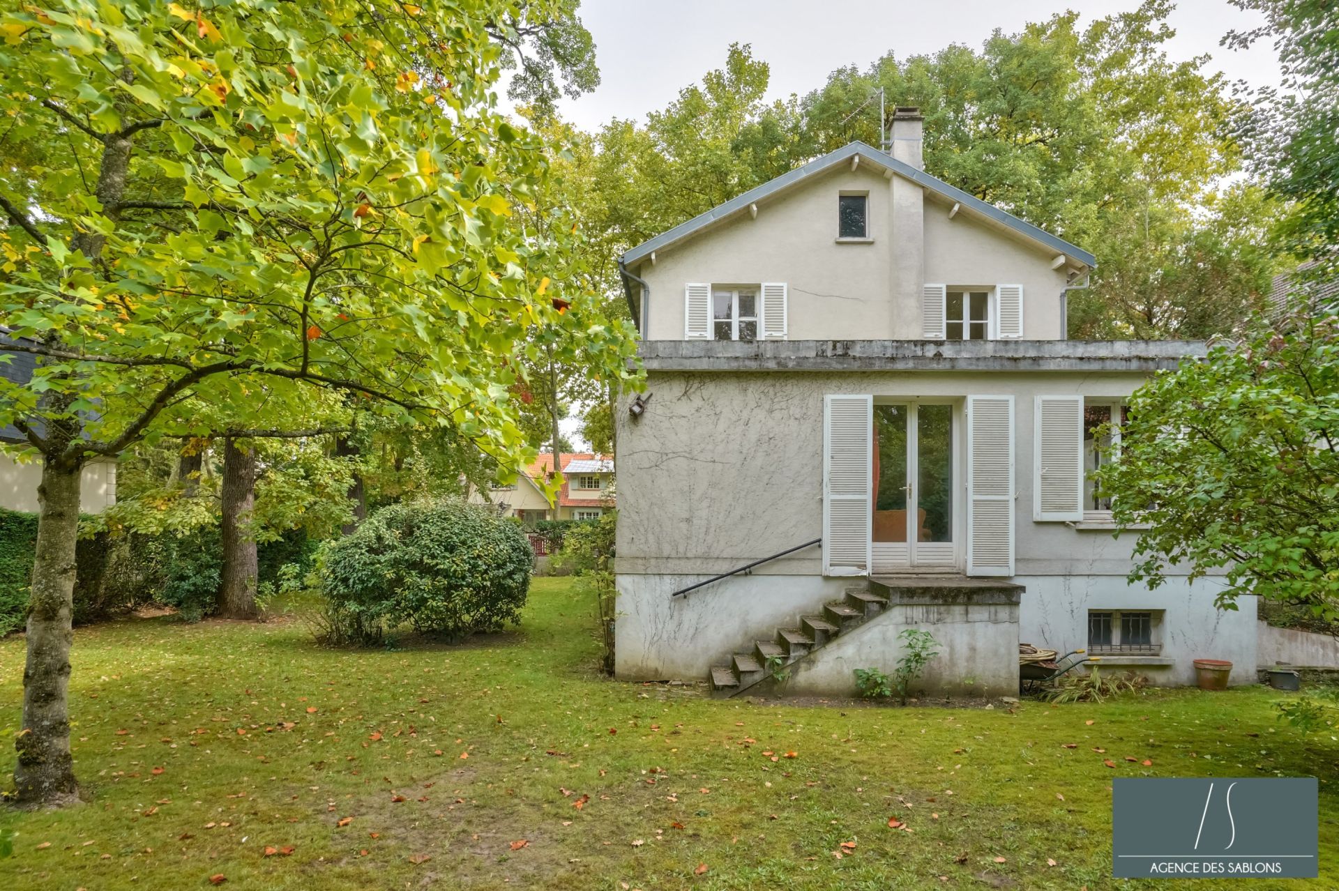 Sale House 7 rooms 145 m² Le Vésinet