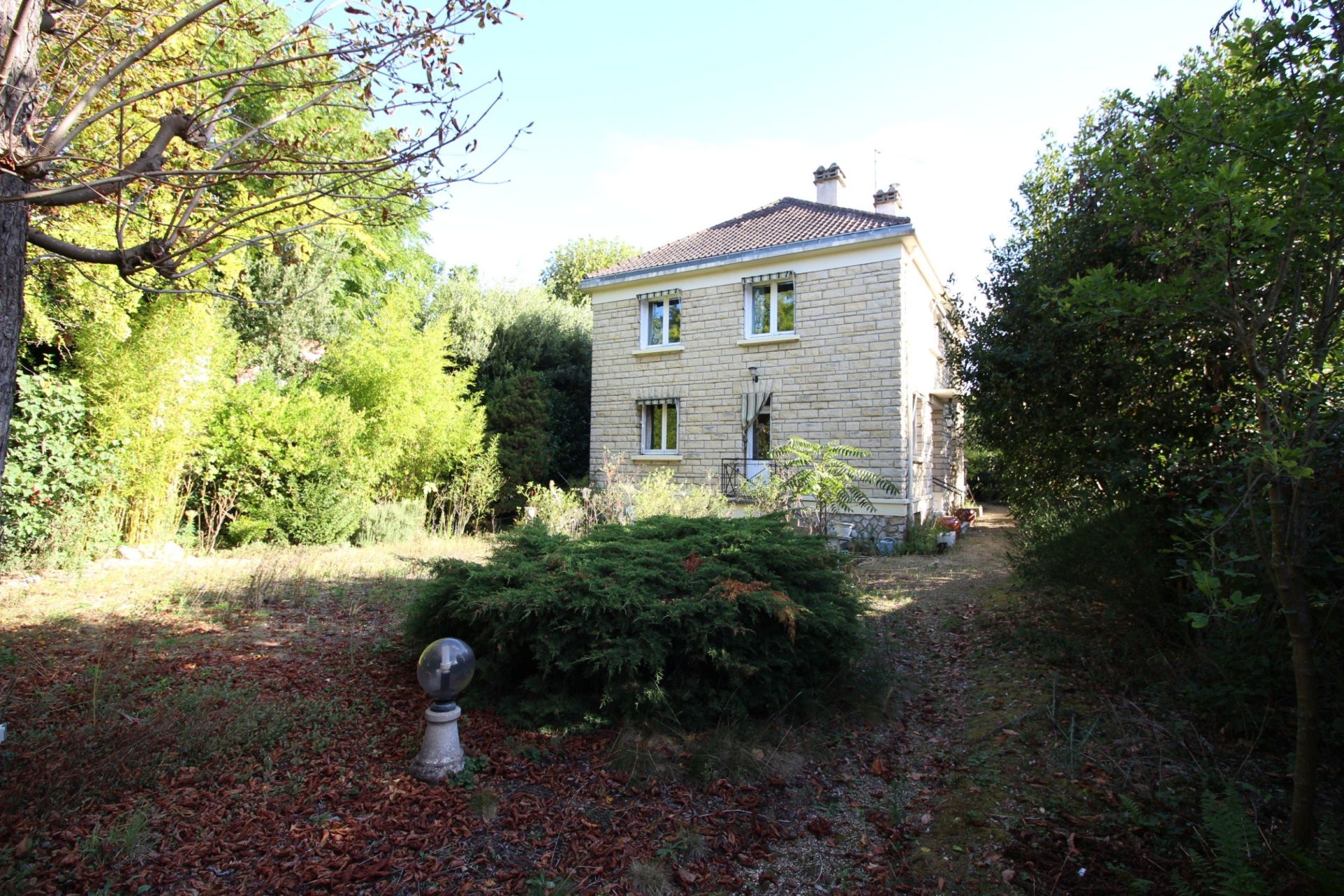 Sale House 8&nbsp;rooms 170&nbsp;m² Le Vésinet