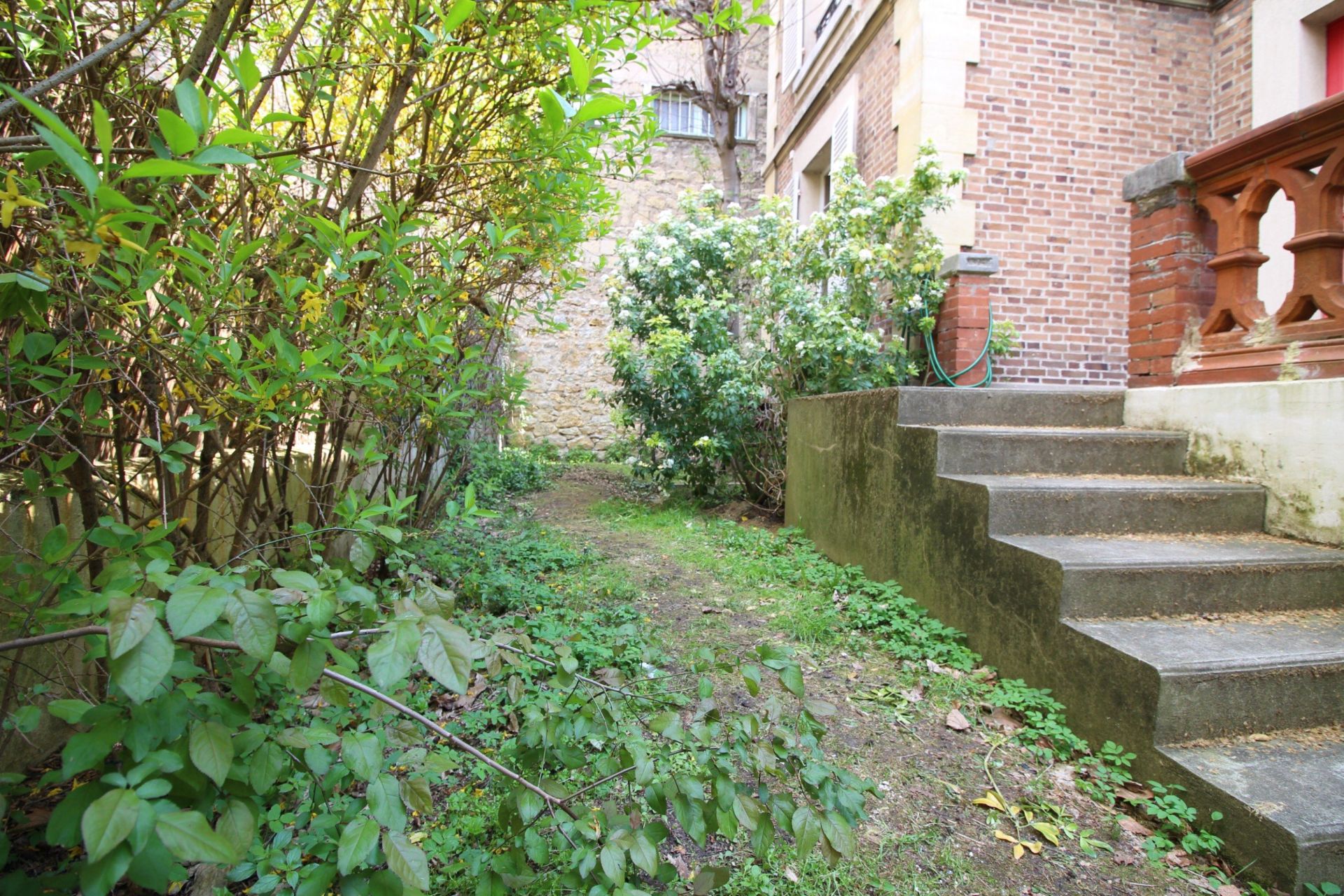 Sale Townhouse 6 rooms 140 m² Le Vésinet