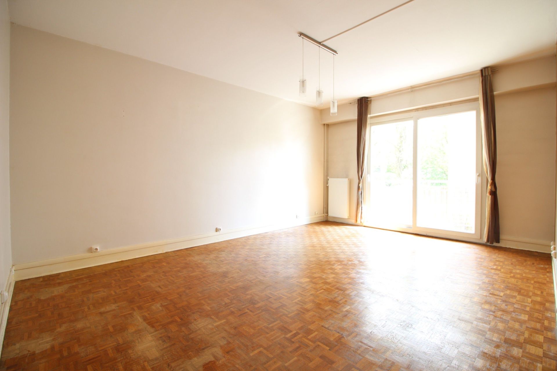 Sale Apartment 3 rooms 73 m² Le Vésinet