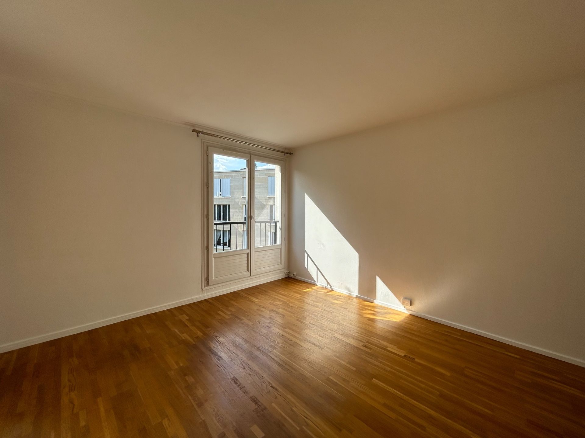 Vente Appartement 1 pièce 28 m² Le Vésinet