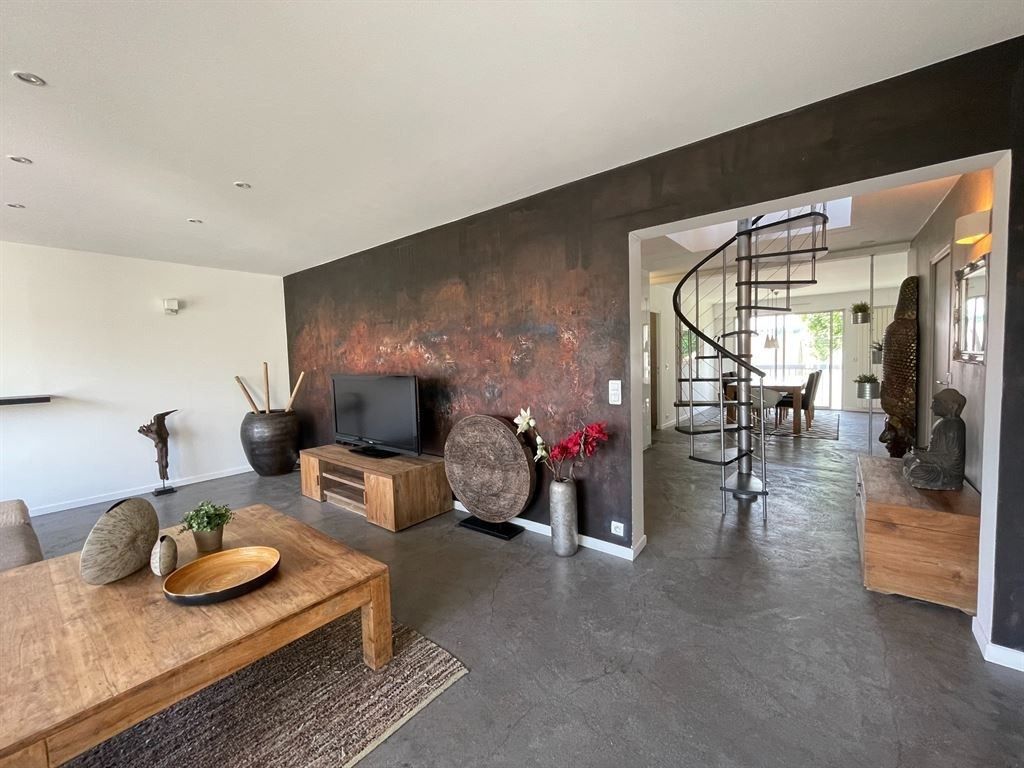 Sale Loft 5 rooms 138 m² Montesson