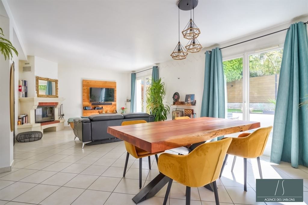 Vente Maison 6&nbsp;Pièces 110&nbsp;m² Montesson