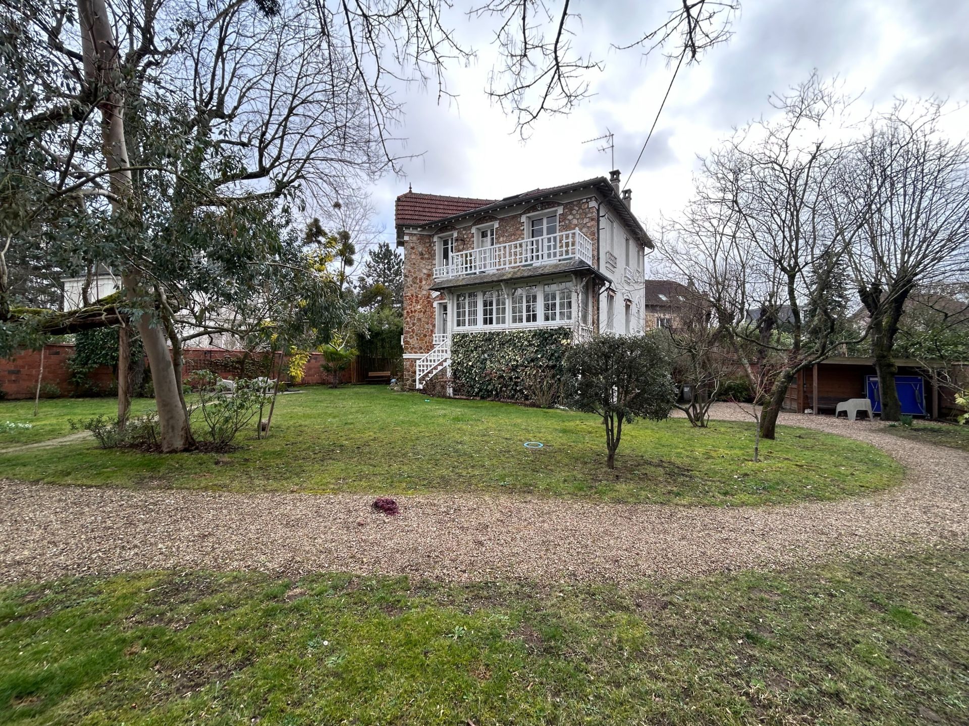 Sale House 7&nbsp;rooms 130&nbsp;m² Le Vésinet