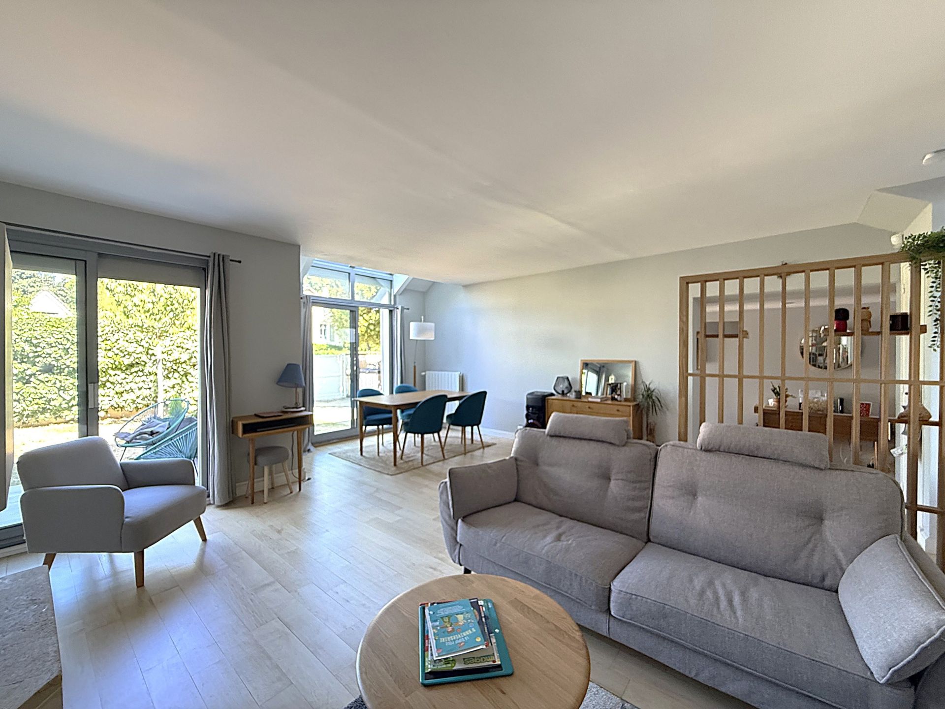 Sale House 6&nbsp;rooms 120&nbsp;m² Le Vésinet