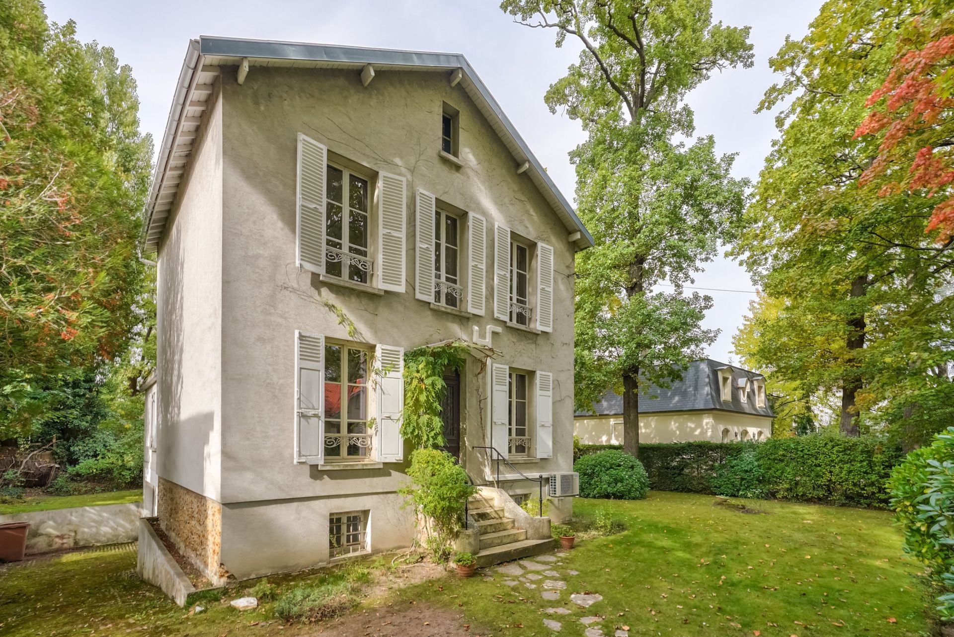 Sale House 7&nbsp;rooms 145&nbsp;m² Le Vésinet
