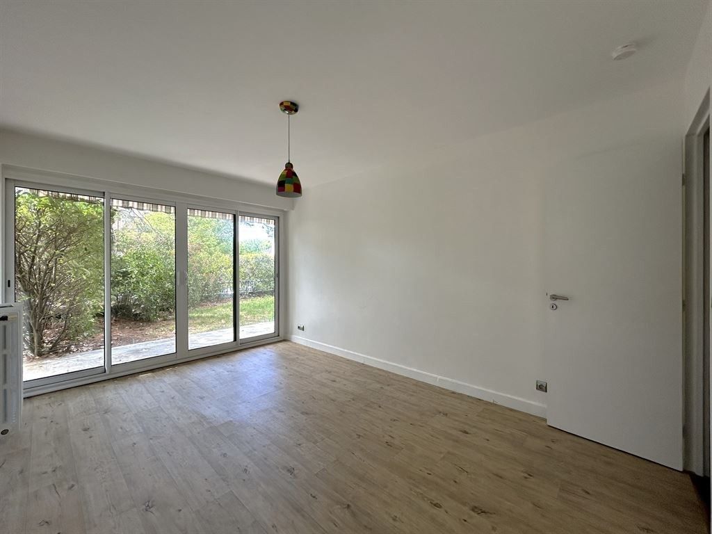 Sale Apartment 5&nbsp;rooms 116&nbsp;m² Le Vésinet