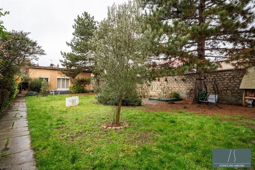 Vente Maison 8&nbsp;Pièces 170&nbsp;m² Chatou