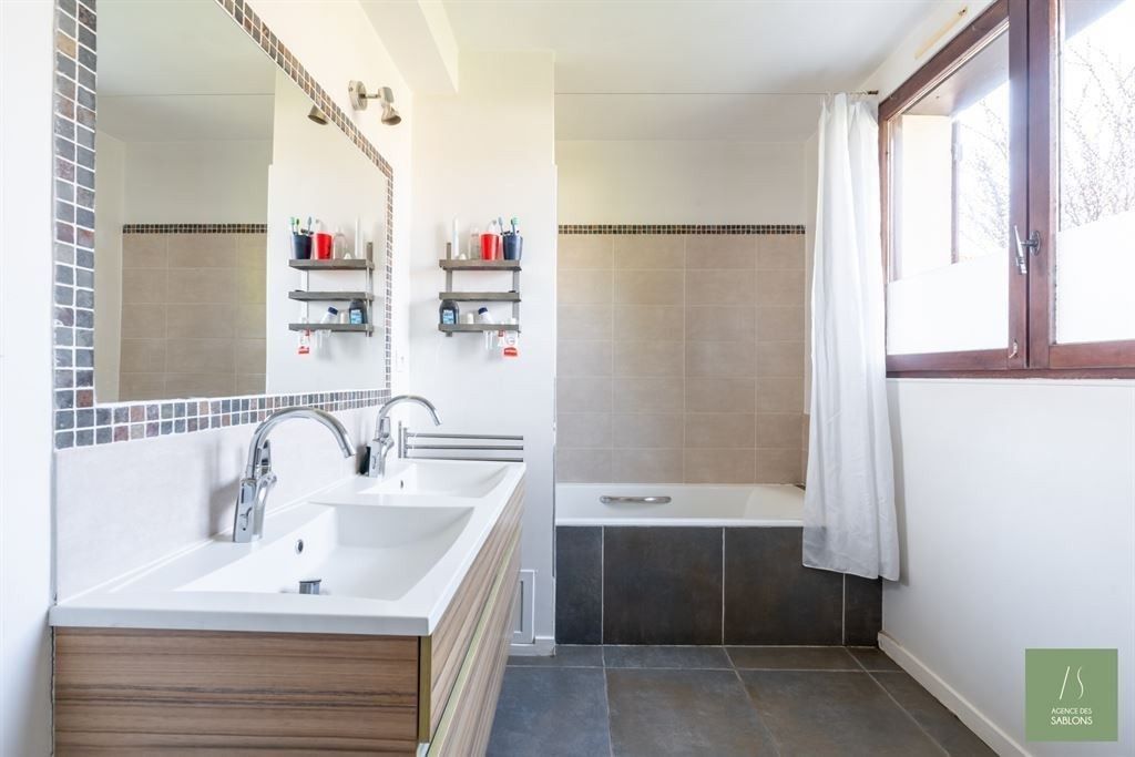 Sale House 10&nbsp;rooms 220&nbsp;m² Montesson