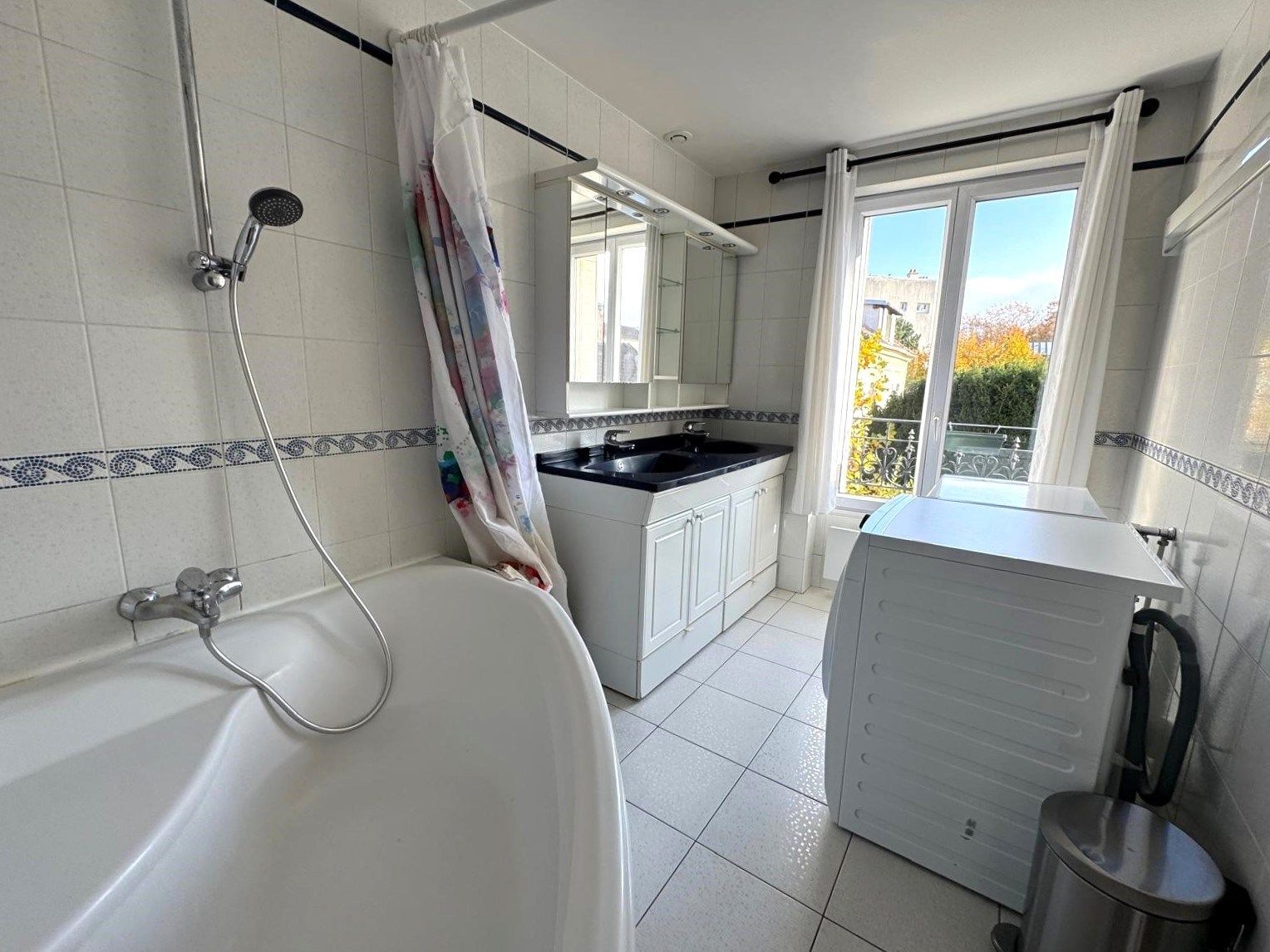 Location Appartement 3&nbsp;Pièces 43&nbsp;m² Le Vésinet
