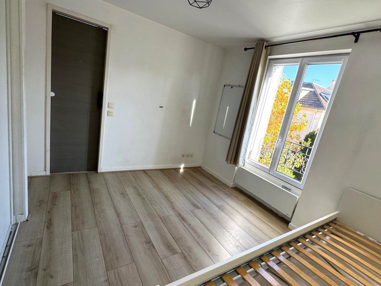 Location Appartement 3&nbsp;Pièces 43&nbsp;m² Le Vésinet