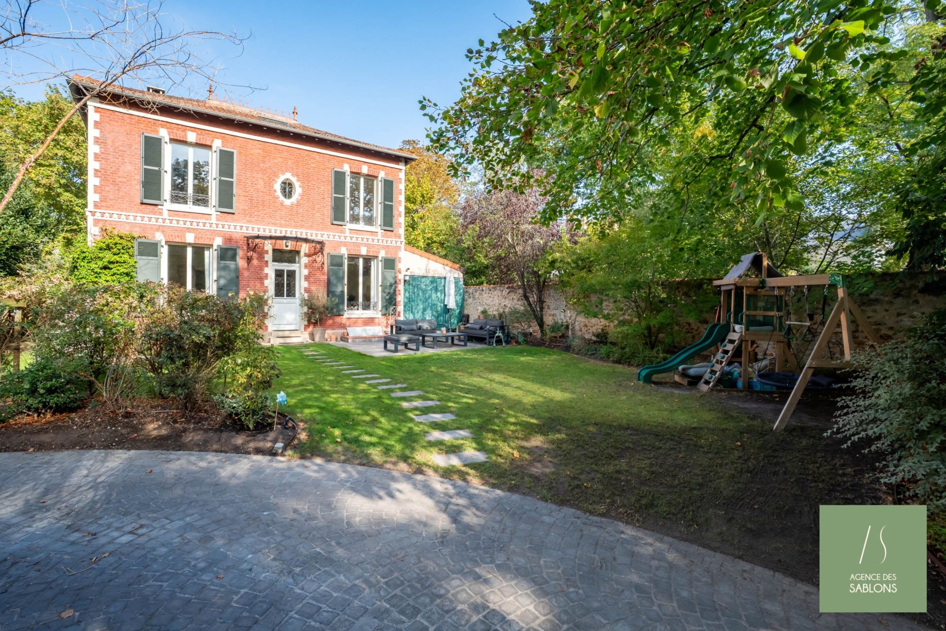 Vente Maison 6&nbsp;Pièces 120&nbsp;m² Le Vésinet
