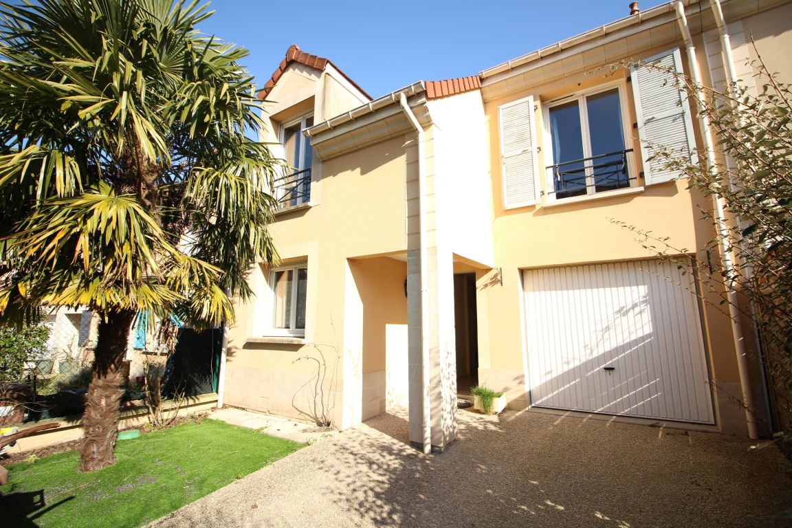 house 7 rooms for sale on MONTESSON (78360) - See details