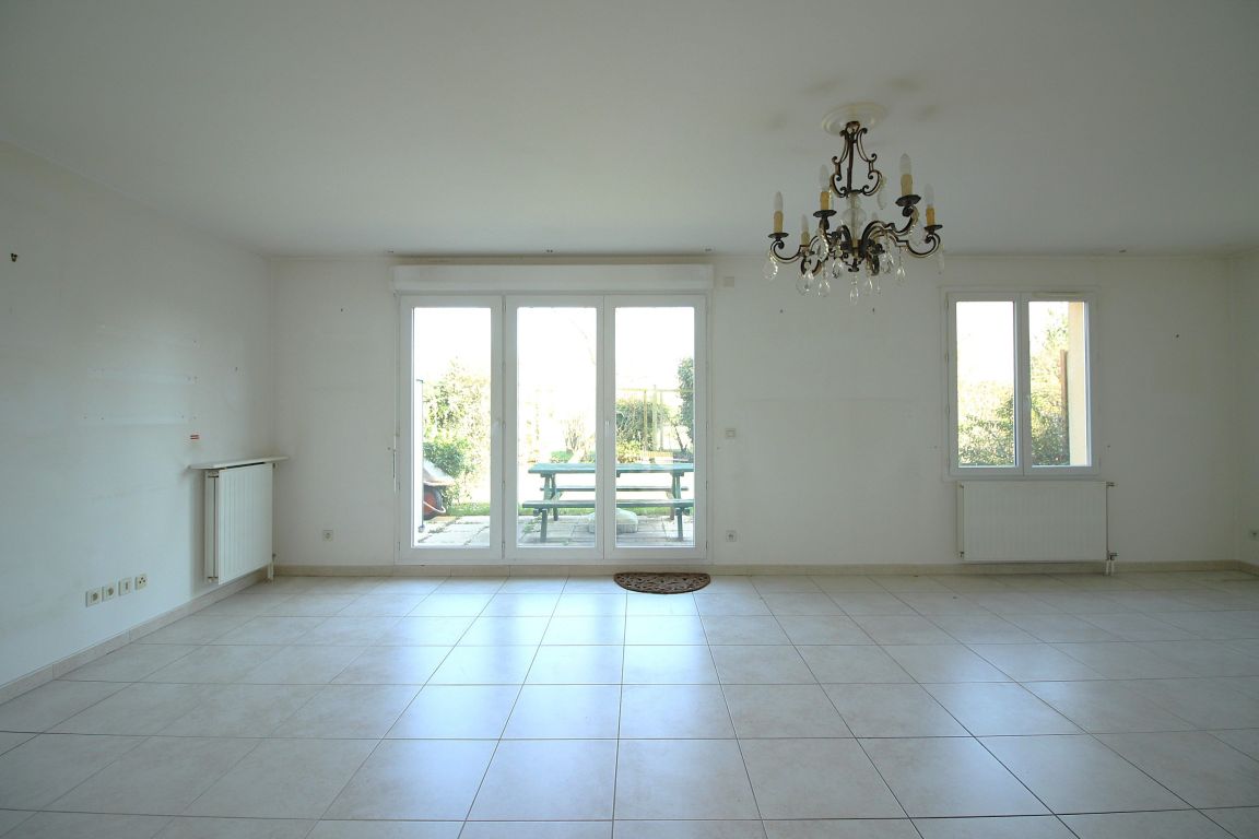 Sale House 7 rooms 125 m² Montesson
