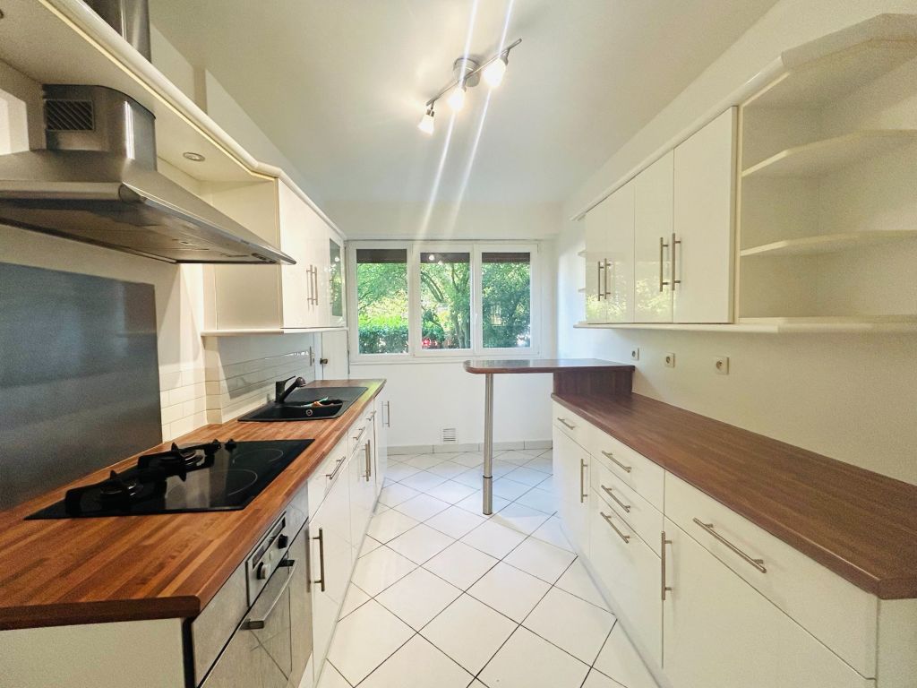 Rental Apartment 2 rooms 65.69 m² Le Vésinet