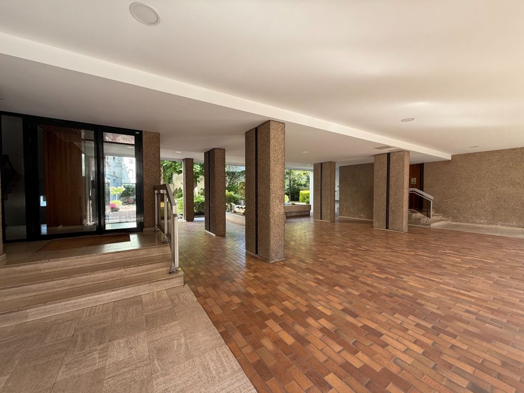 Vente Appartement 6 Pièces 119.7 m² Le Vésinet