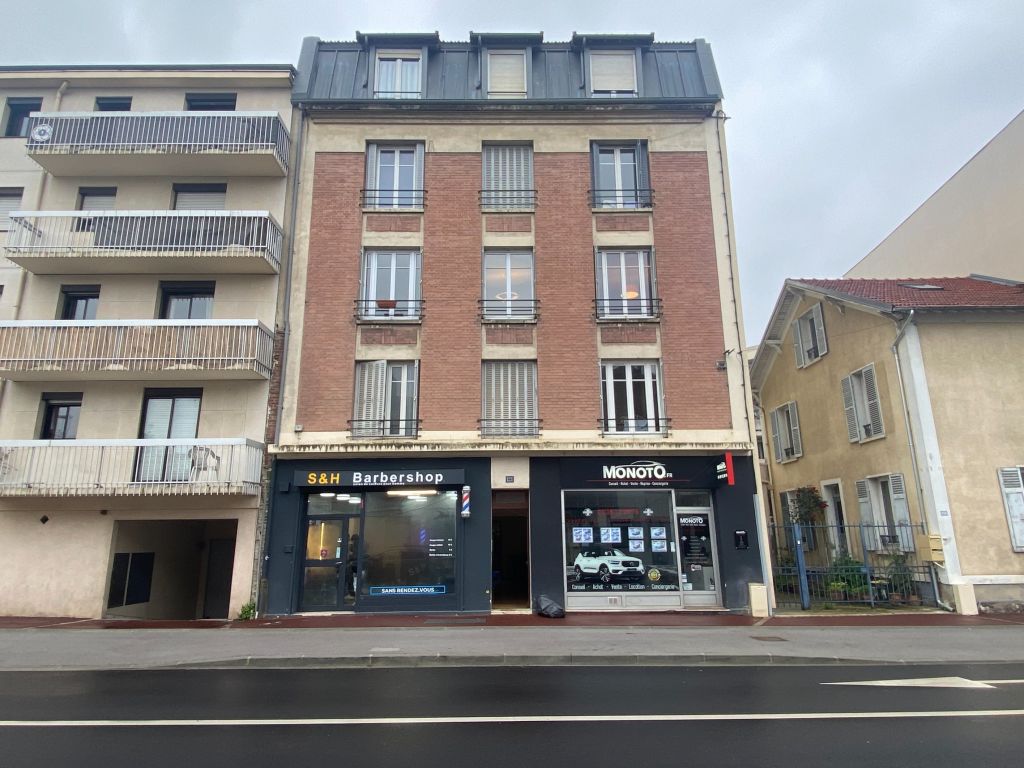 Sale Apartment 1 room 21 m² Le Vésinet