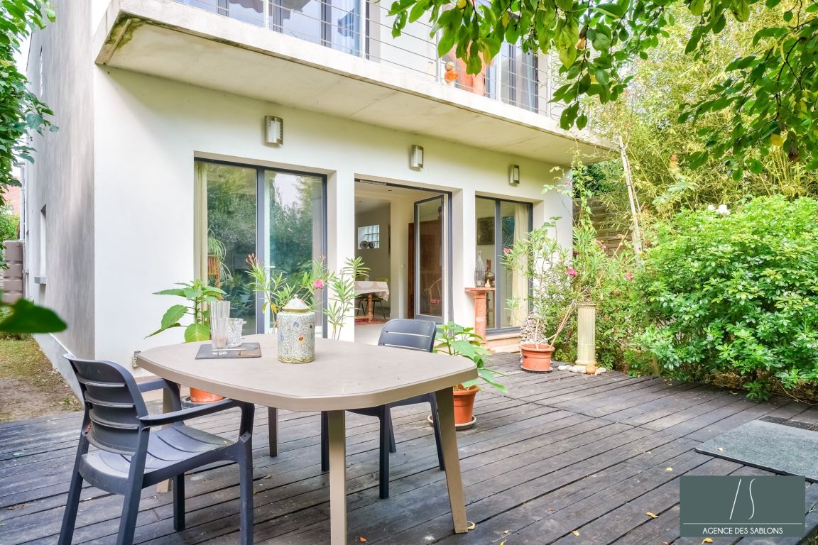 maison 8 Pièces en vente sur CHATOU (78400) - Plus de details