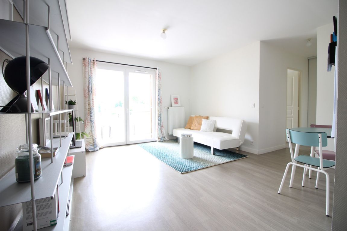 appartement 2 Pièces en vente sur CHATOU (78400) - Plus de details