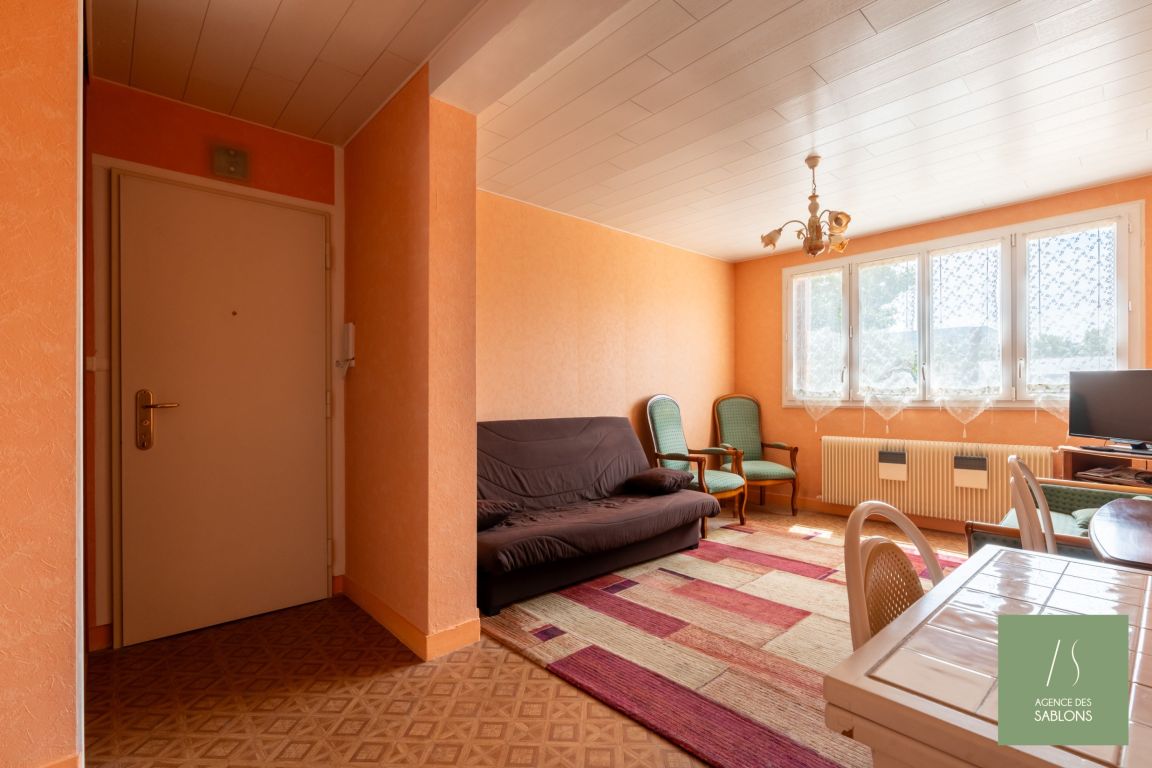 apartment 2 rooms for sale on LE PECQ (78230) - See details
