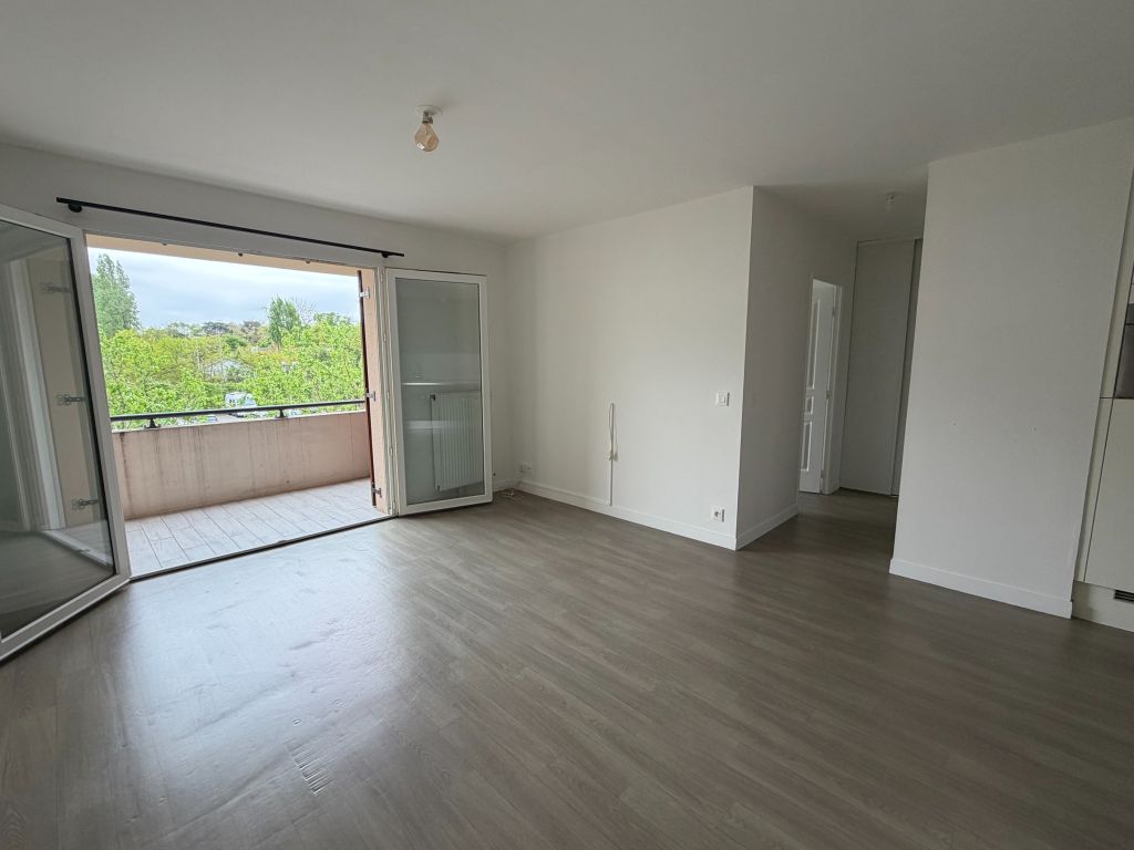 appartement 2 Pièces en vente sur CHATOU (78400) - Plus de details